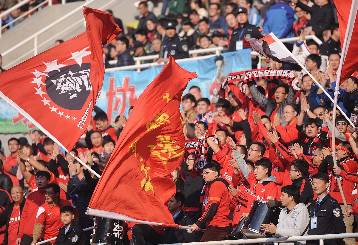 帕尔玛战胜对手，球队士气高昂迈向下一个目标的简单介绍