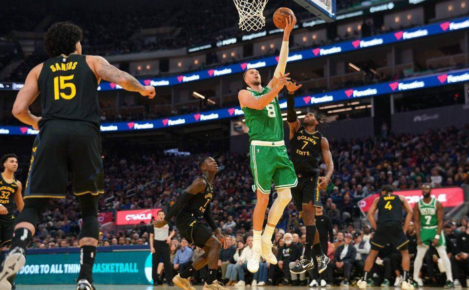 包含爵士陷入低谷，爆发新星连败，波尔津吉斯球队命运悬念！的词条